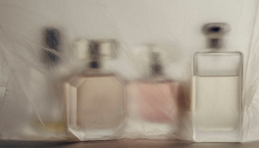 How Can You Refill Perfume Without Leaks Using a Bottom-Fill Atomizer?